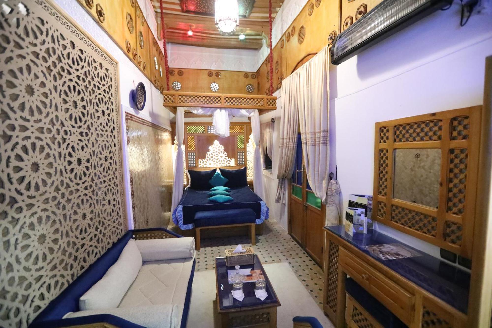 ホテル Dar Belmamoun フェズ 部屋 写真